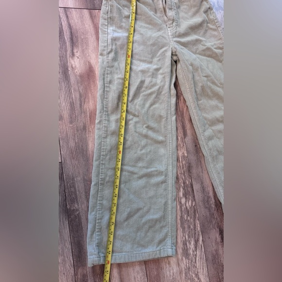 BDG Urban Outfitters High & Wide Corduroy Pants Women's 24 Green High Rise style - Picture 2 of 7